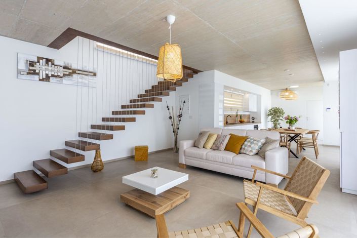 Image No.7-3 Bed Property for sale