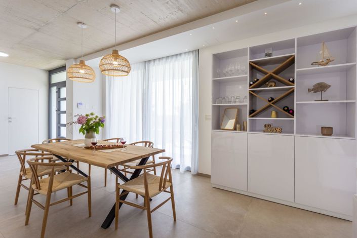 Image No.9-3 Bed Property for sale