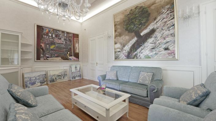 Image No.20-14 Bed Property for sale