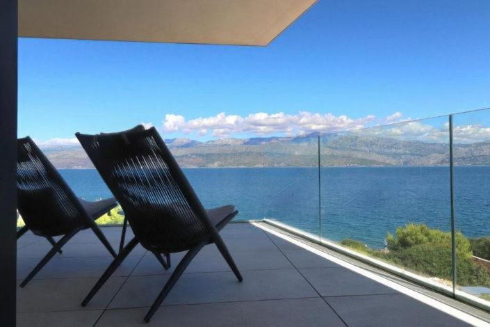 Image No.3-4 Bed Property for sale