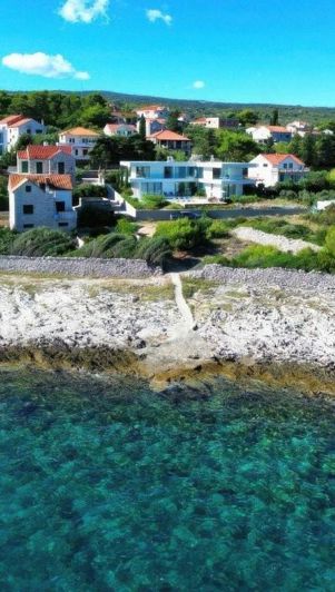 Image No.7-4 Bed Property for sale