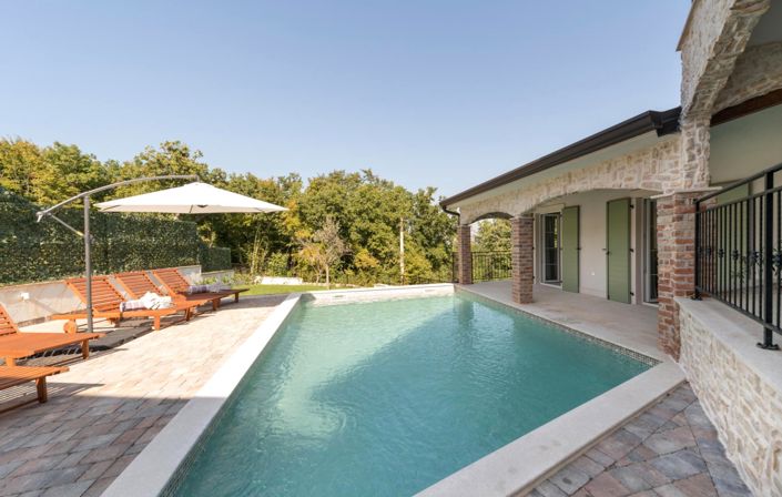 Image No.3-4 Bed Property for sale