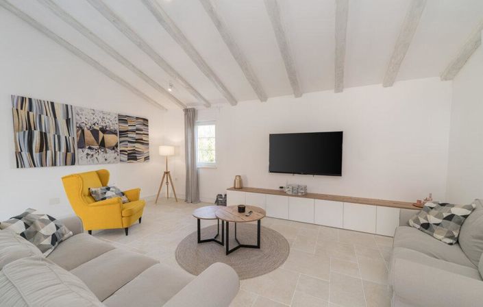 Image No.8-4 Bed Property for sale