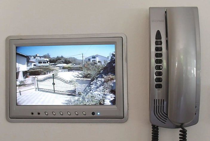 Image No.25-5 Bed Property for sale