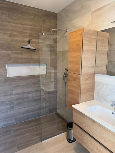 Image No.11-4 Bed Property for sale