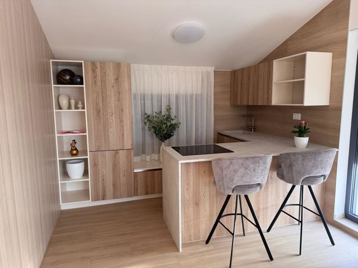 Image No.9-4 Bed Property for sale