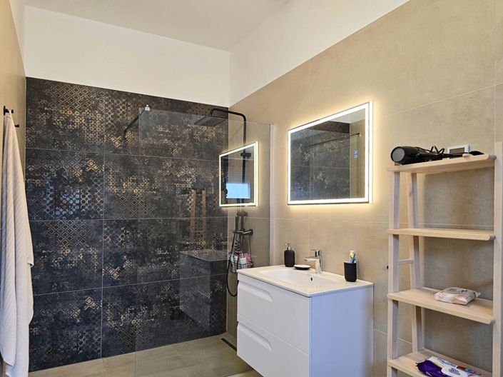 Image No.23-Propriété de 4 chambres à vendre à Rabac