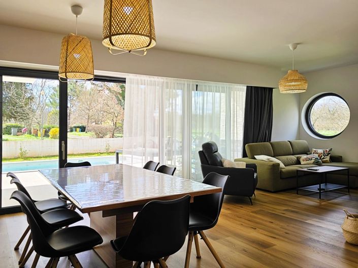 Image No.7-Propriété de 4 chambres à vendre à Rabac