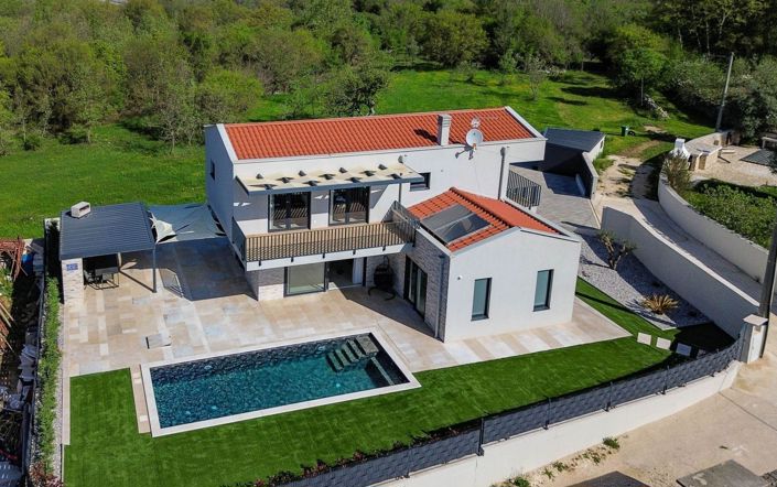 Image No.3-4 Bed Property for sale