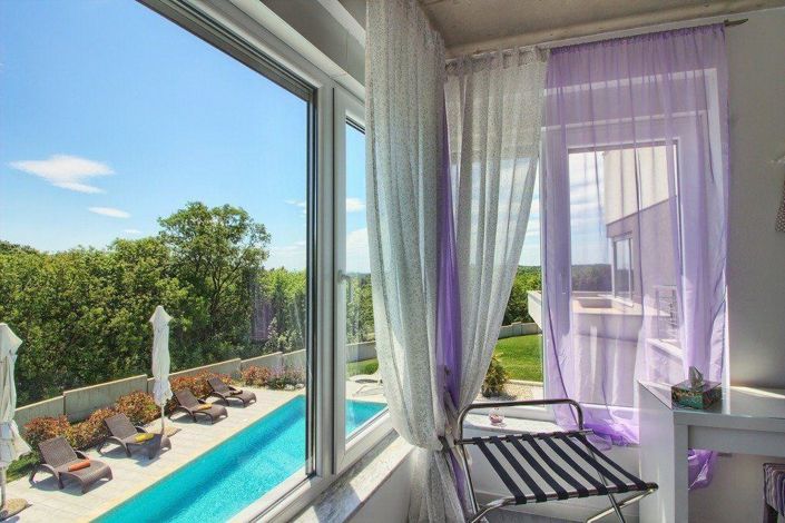 Image No.22-Propriété de 4 chambres à vendre à Krnica