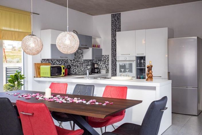 Image No.9-Propriété de 4 chambres à vendre à Krnica