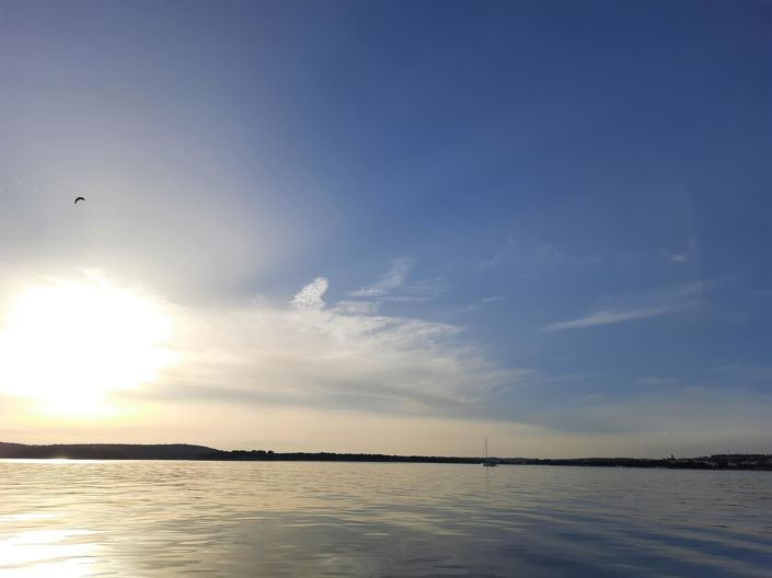 Image No.12-8 Bed Property for sale