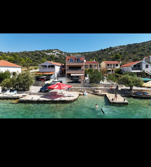 Image No.4-Propriété de 10 chambres à vendre à Croatie