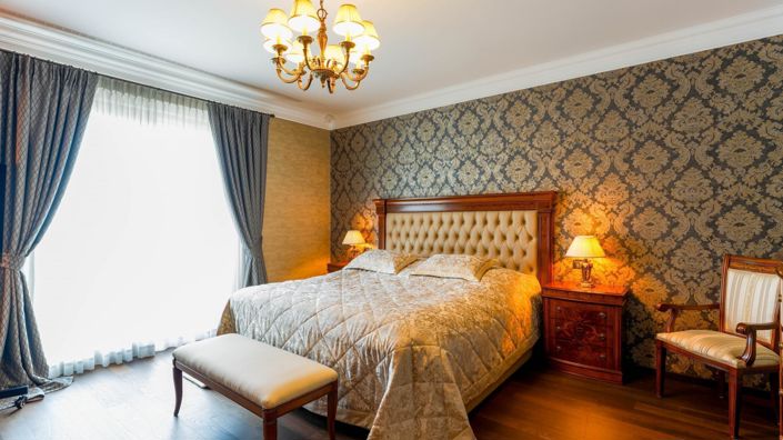 Image No.19-4 Bed Property for sale