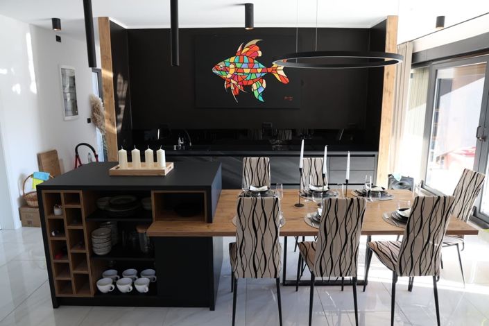 Image No.5-3 Bed Property for sale