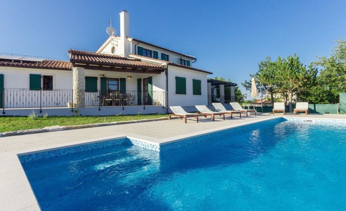 Image No.2-Propriété de 4 chambres à vendre à Croatie