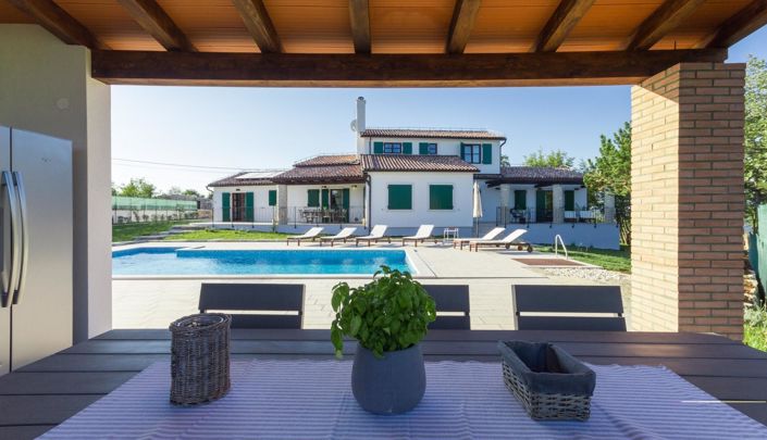 Image No.7-Propriété de 4 chambres à vendre à Croatie