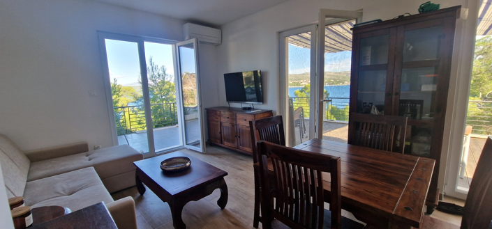 Image No.12-3 Bed Property for sale