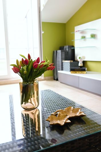 Image No.12-10 Bed Property for sale