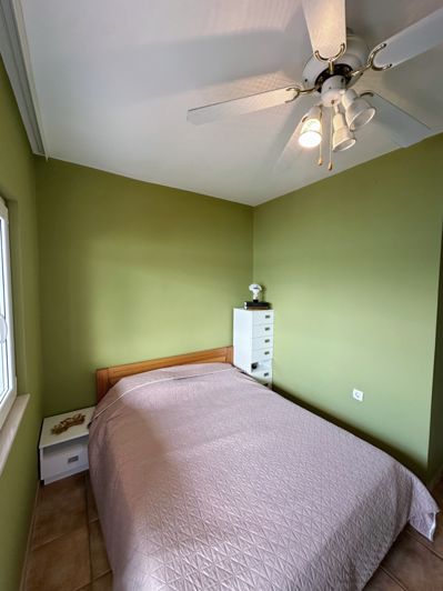 Image No.22-10 Bed Property for sale