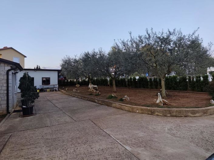 Image No.6-Propriété de 8 chambres à vendre à Porec