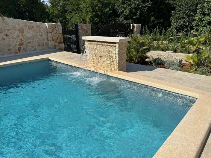 Image No.14-3 Bed Property for sale