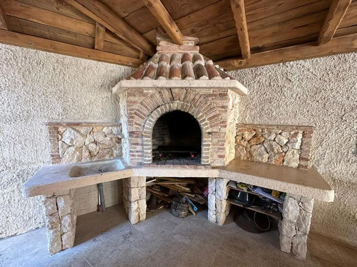 Image No.7-3 Bed Property for sale