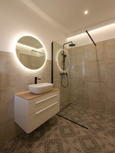 Image No.23-4 Bed Property for sale