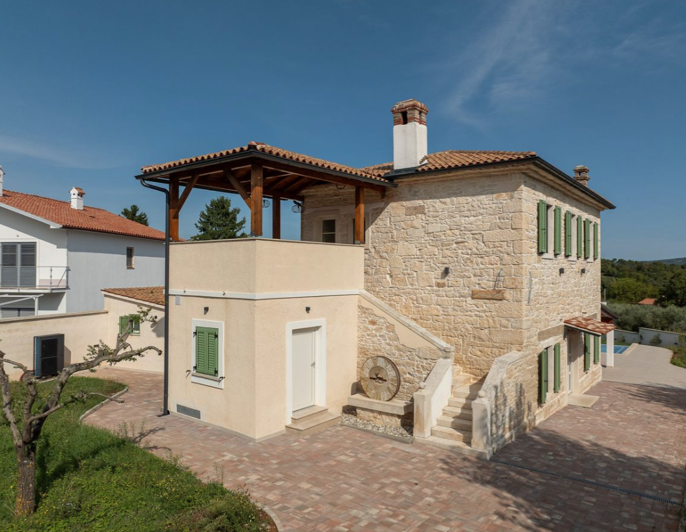 Image No.3-4 Bed Property for sale