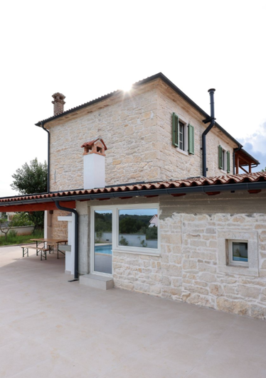 Image No.5-4 Bed Property for sale