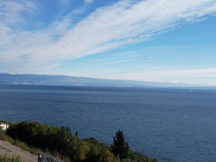 Image No.14-1 Bed Property for sale