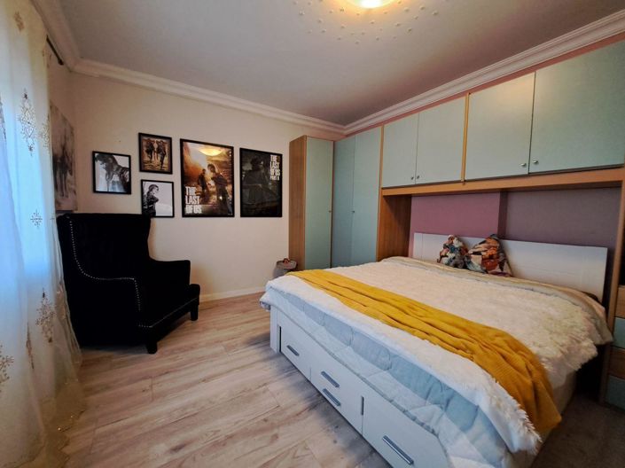 Image No.18-4 Bed Property for sale