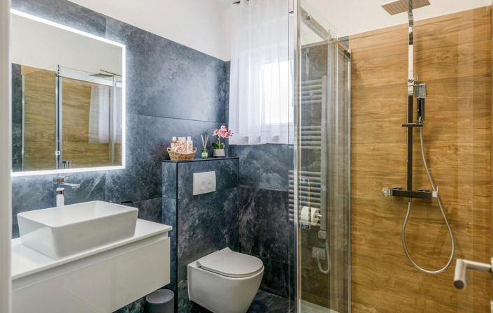 Image No.24-3 Bed Property for sale