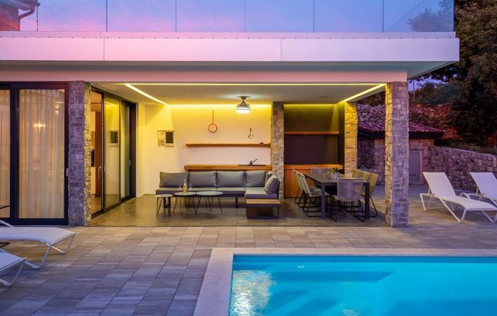 Image No.3-4 Bed Property for sale