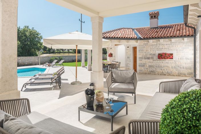 Image No.17-Propriété de 4 chambres à vendre à Tinjan