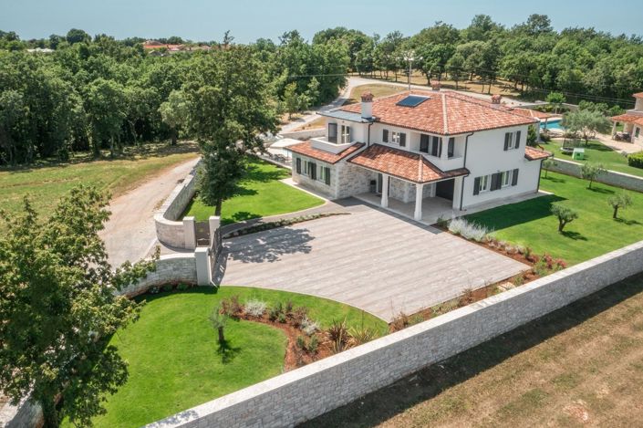 Image No.3-4 Bed Property for sale