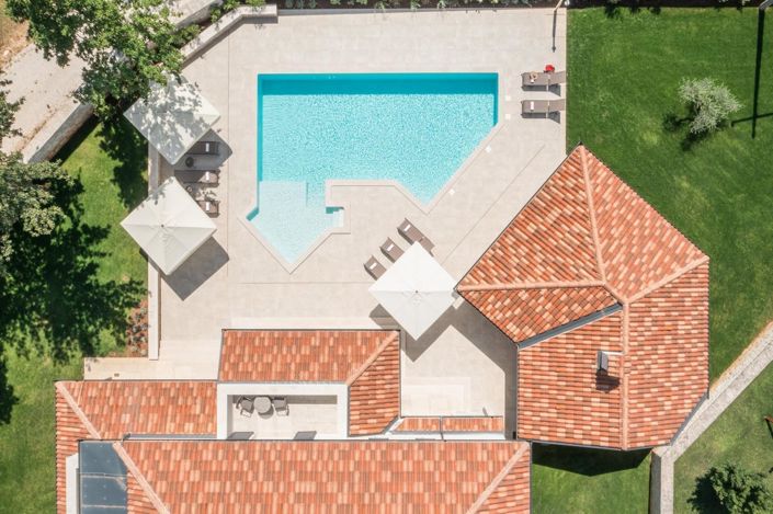 Image No.6-Propriété de 4 chambres à vendre à Tinjan