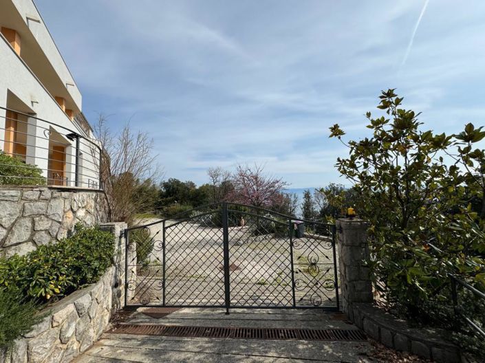 Image No.20-Propriété de 15 chambres à vendre à Mošcenicka Draga