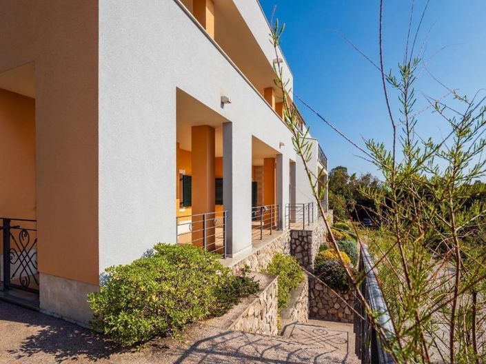 Image No.3-Propriété de 15 chambres à vendre à Mošcenicka Draga