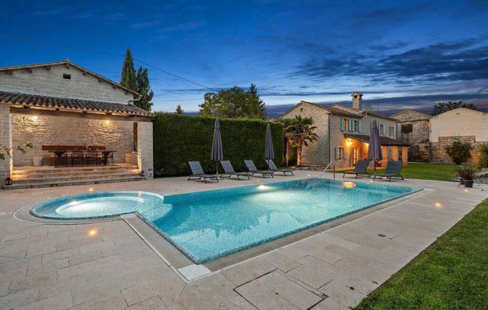 Image No.6-Propriété de 3 chambres à vendre à Pazin