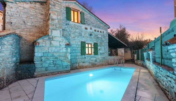 Image No.4-3 Bed Property for sale