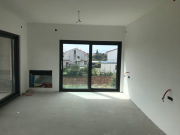 144526-552138