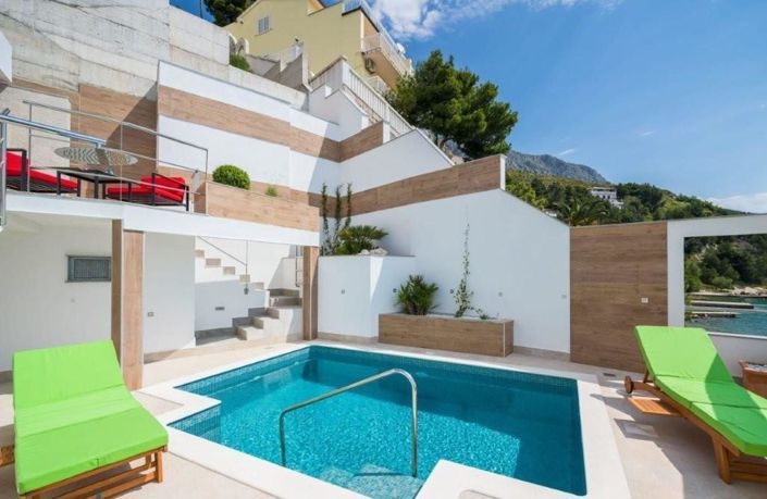 Image No.7-Propriété de 5 chambres à vendre à Omiš