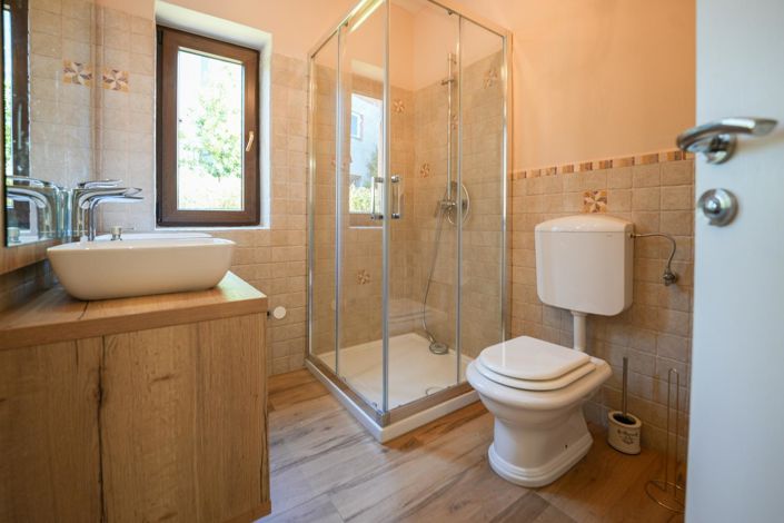 Image No.20-Propriété de 4 chambres à vendre à Sveti Lovrec