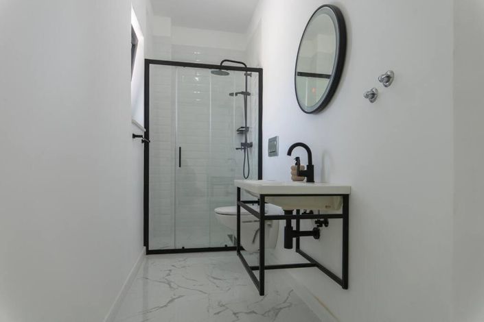 Image No.16-3 Bed Property for sale