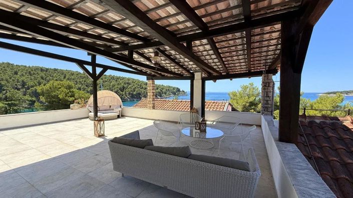 Image No.21-4 Bed Property for sale