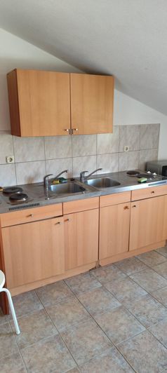 Image No.14-12 Bed Property for sale