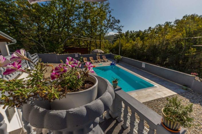 Image No.4-5 Bed Property for sale
