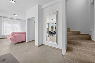 157302-593226