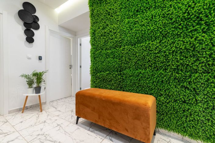 Image No.2-5 Bed Property for sale